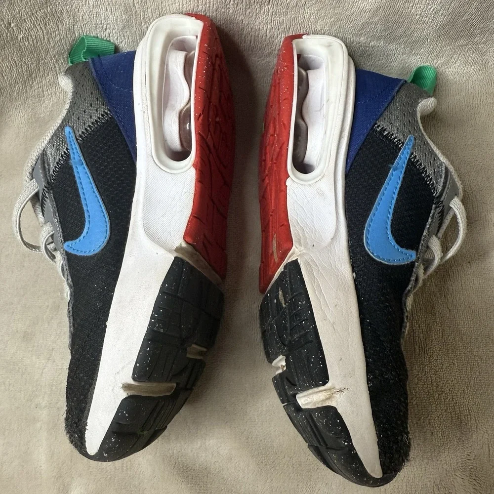 Nike Air Max INTRLK Lite Sneaker - Kids Size 11C